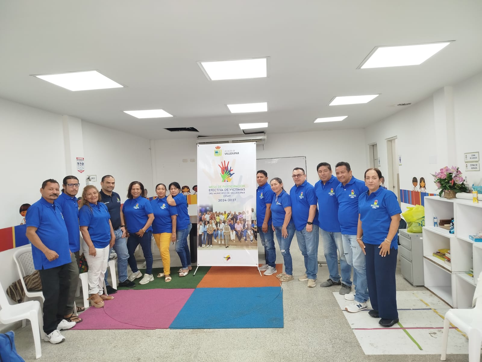 Niños recibiendo acompañamiento